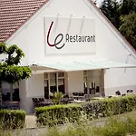 Hotel Campanile 3*