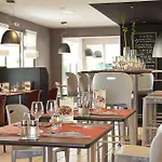 Hotel Campanile 3*