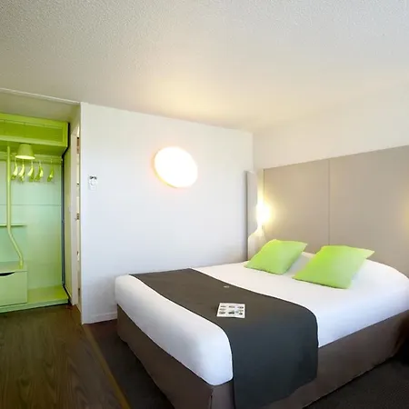 Hotel Campanile 3*